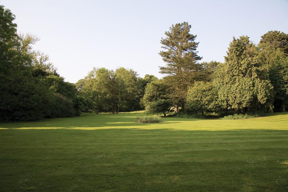 Brandshatch Place & Spa Fawkham Exterior photo