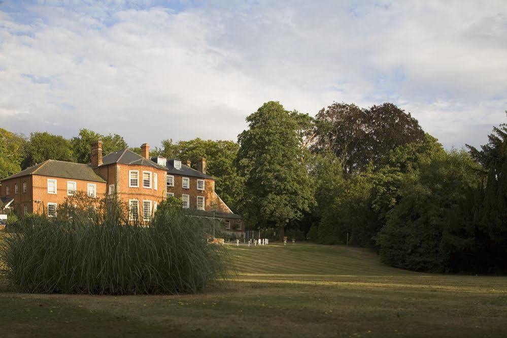 Brandshatch Place & Spa Fawkham Exterior photo