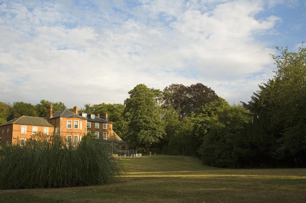 Brandshatch Place & Spa Fawkham Exterior photo